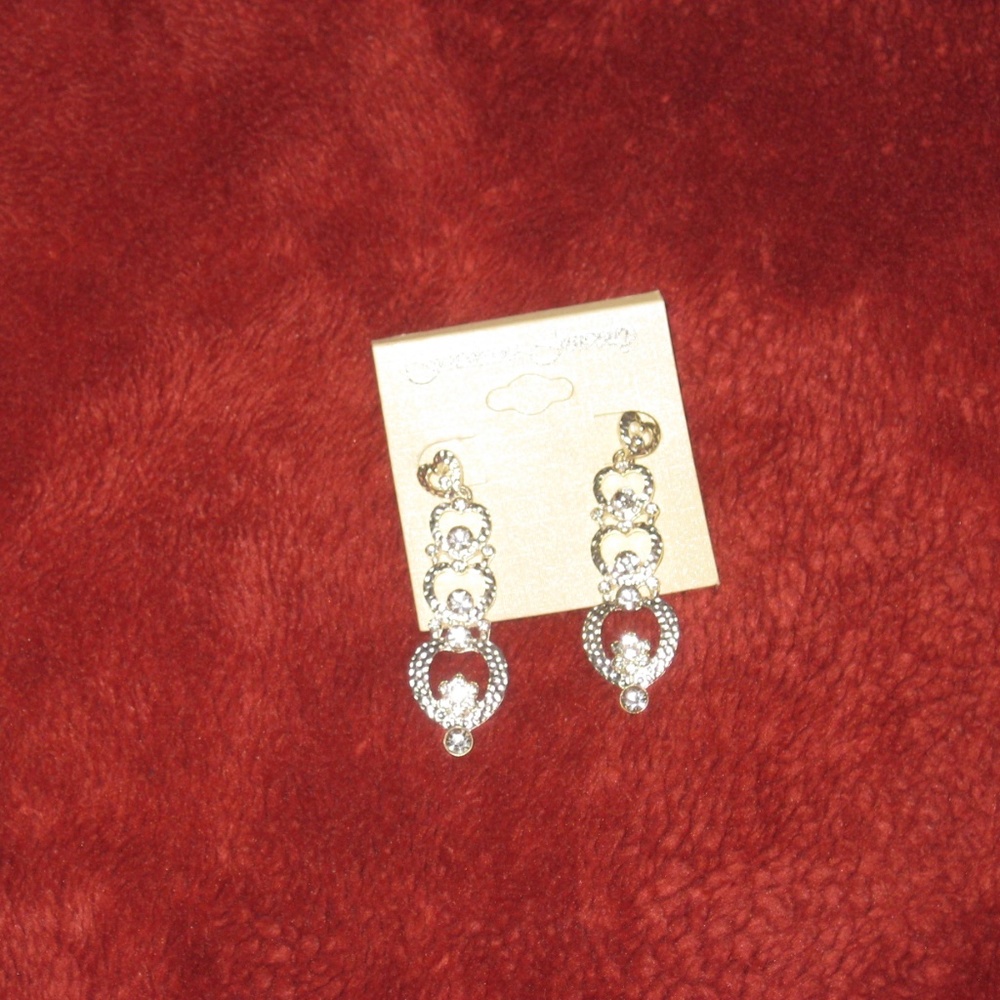 earring bren new
